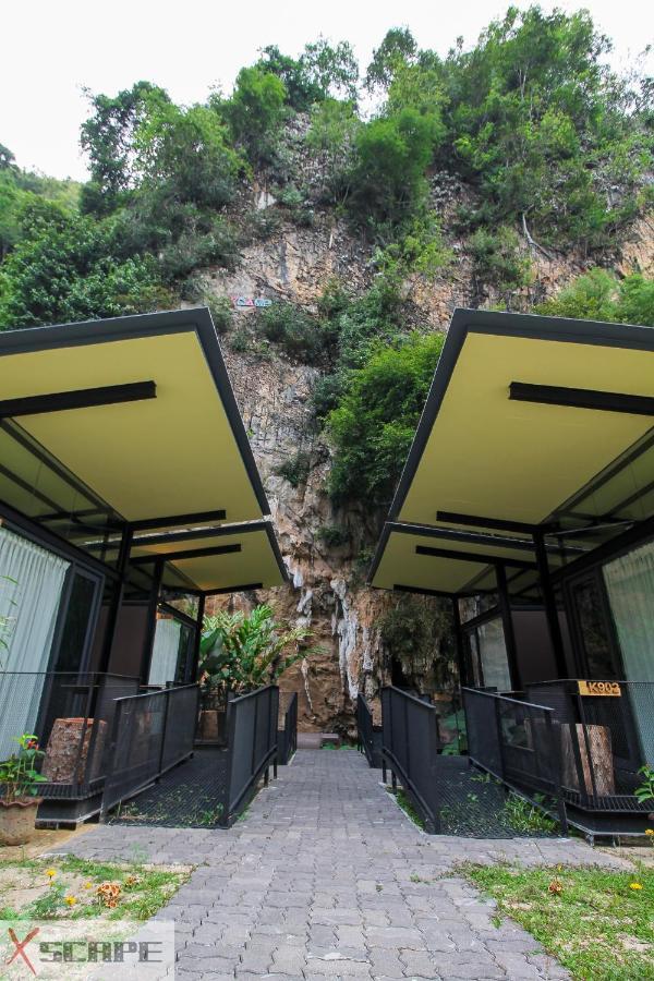 Xscape Tambun Villa Ipoh Buitenkant foto