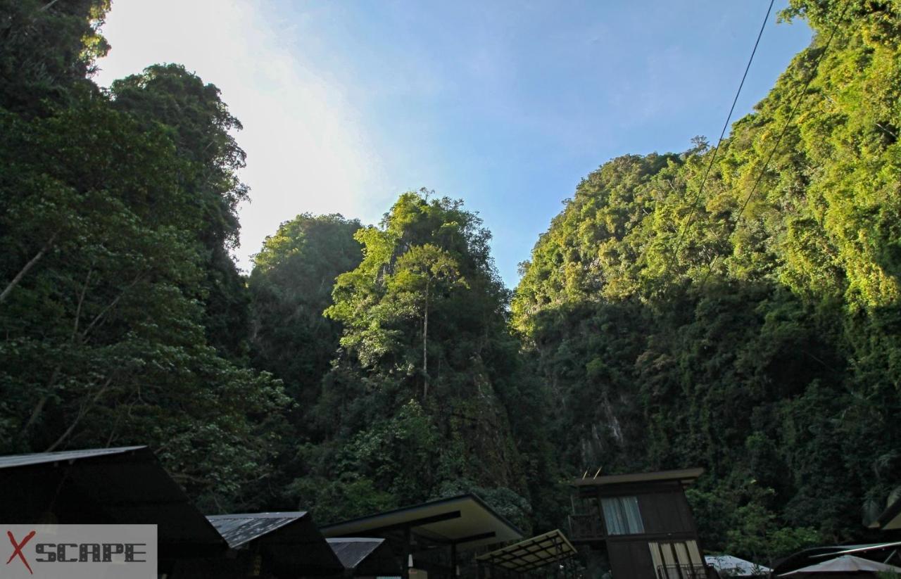Xscape Tambun Villa Ipoh Buitenkant foto